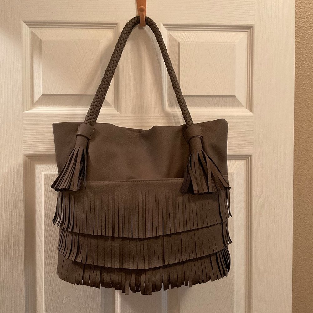 NEW! Designer Danielle Nicole Large FRINGE bag
